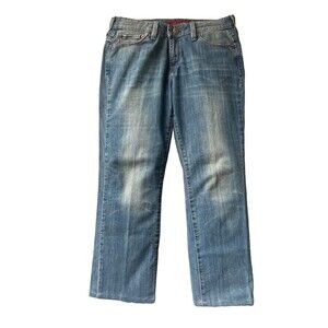 Levi's Womnen's 8M 8 Vintage Straight 562 26" Inseam Crop Ankle